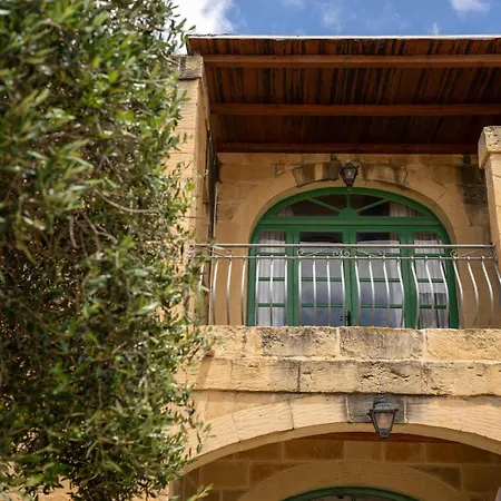 Tan Nannu 5bdr In By Pmi Malta 자프라